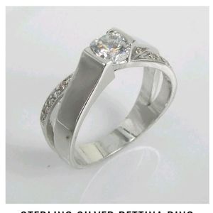 (6)🎀Intertwined Silver w AAA Cubic Zirconia Ring🎀